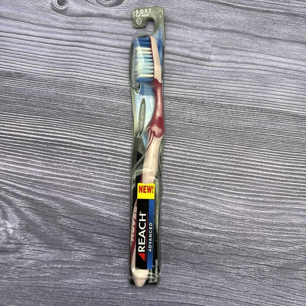 REACH Advanced Toothbrush 2003 Gum Action Soft Full head (51) Feathery Bristles